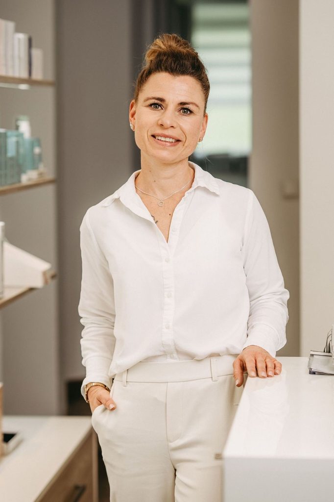 Kosmetikerin & Wellnesstrainerin Nicole Schreiber